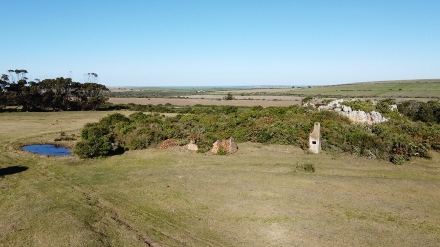 Commercial Property for Sale in Mossel Bay Rural Western Cape